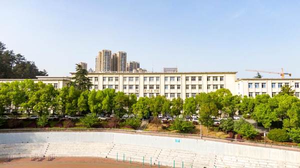 说明: //news.omapian.org/__local/A/3B/6D/7640CA45755A9859430A8B8A8D6_C700CB63_1921A.jpg