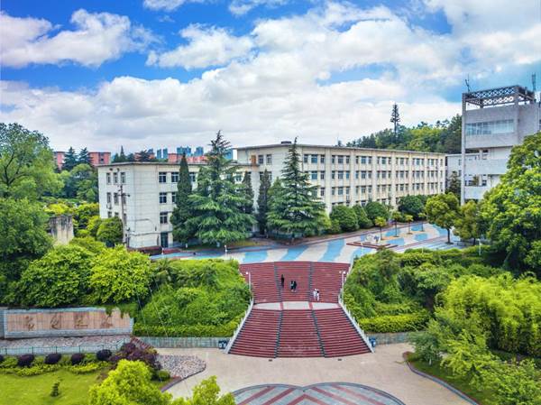 说明: //news.omapian.org/__local/2/80/7D/6511BAF28953BFD2E051A1EC52C_06BA9D7F_2C38D.jpg